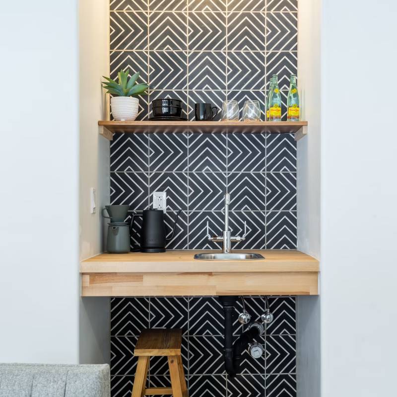 Gạch bông 200x200mm 20117(1m/hộp) (BD vàng)