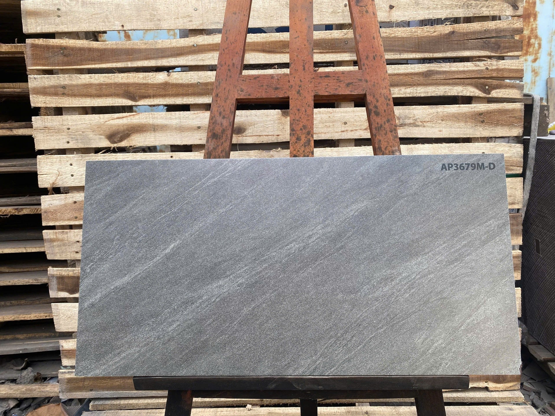 Gạch ốp lát 300x600mm AP3679M-D