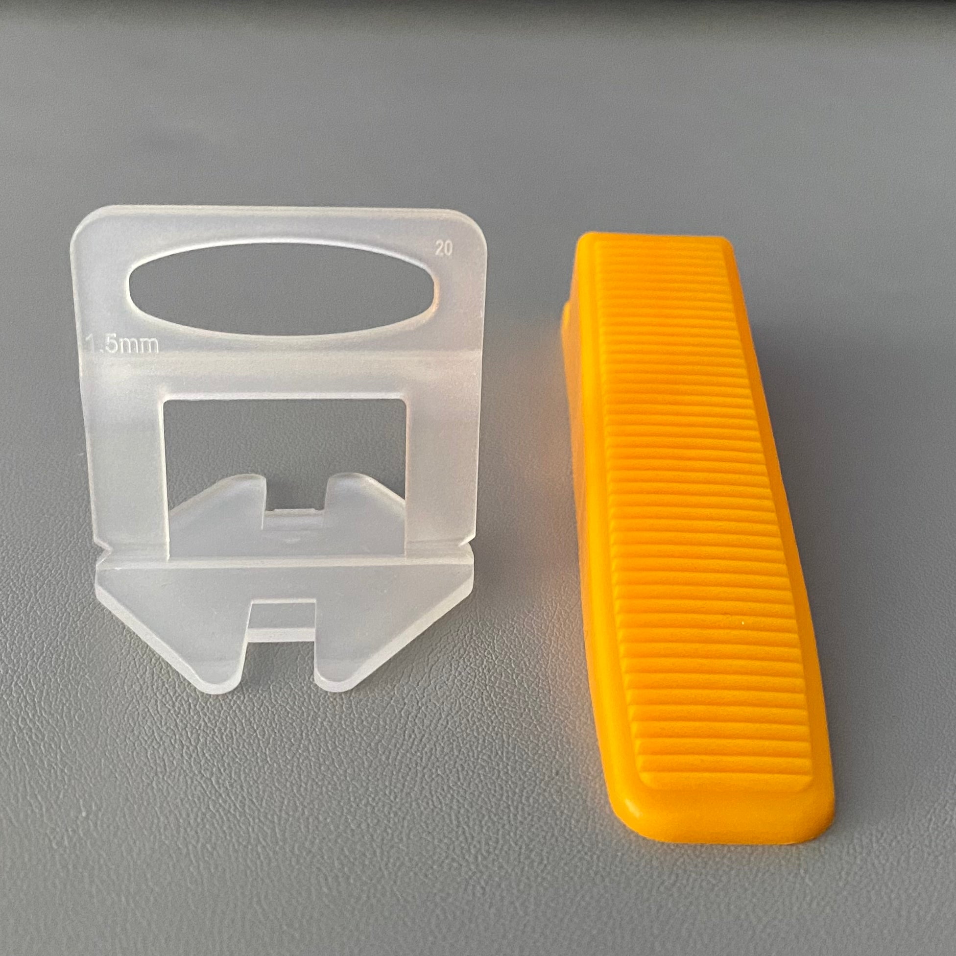 Kẹp 1.5mm cho gạch dày 3-12mm