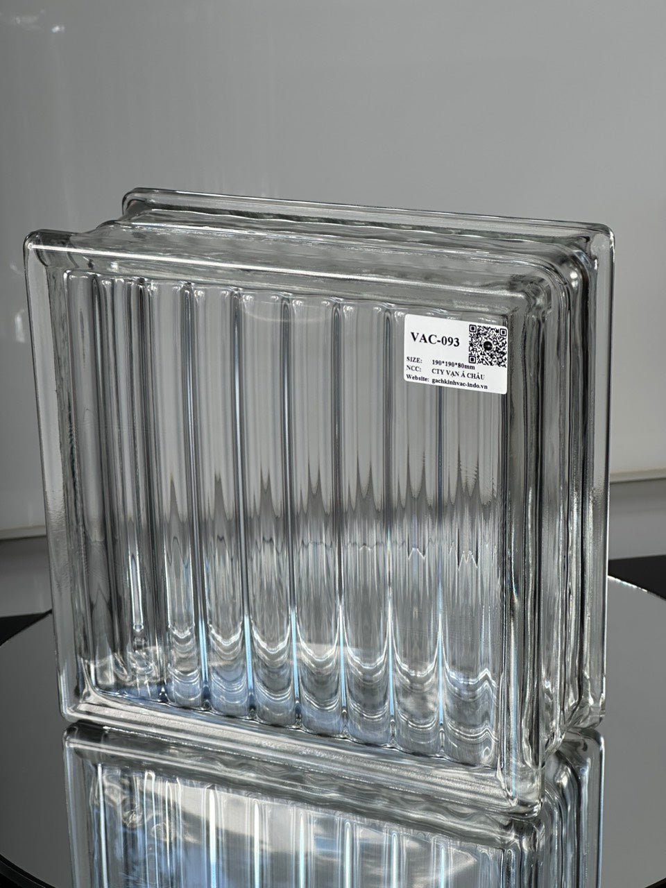 Gạch Kính New Parallel VAC-093