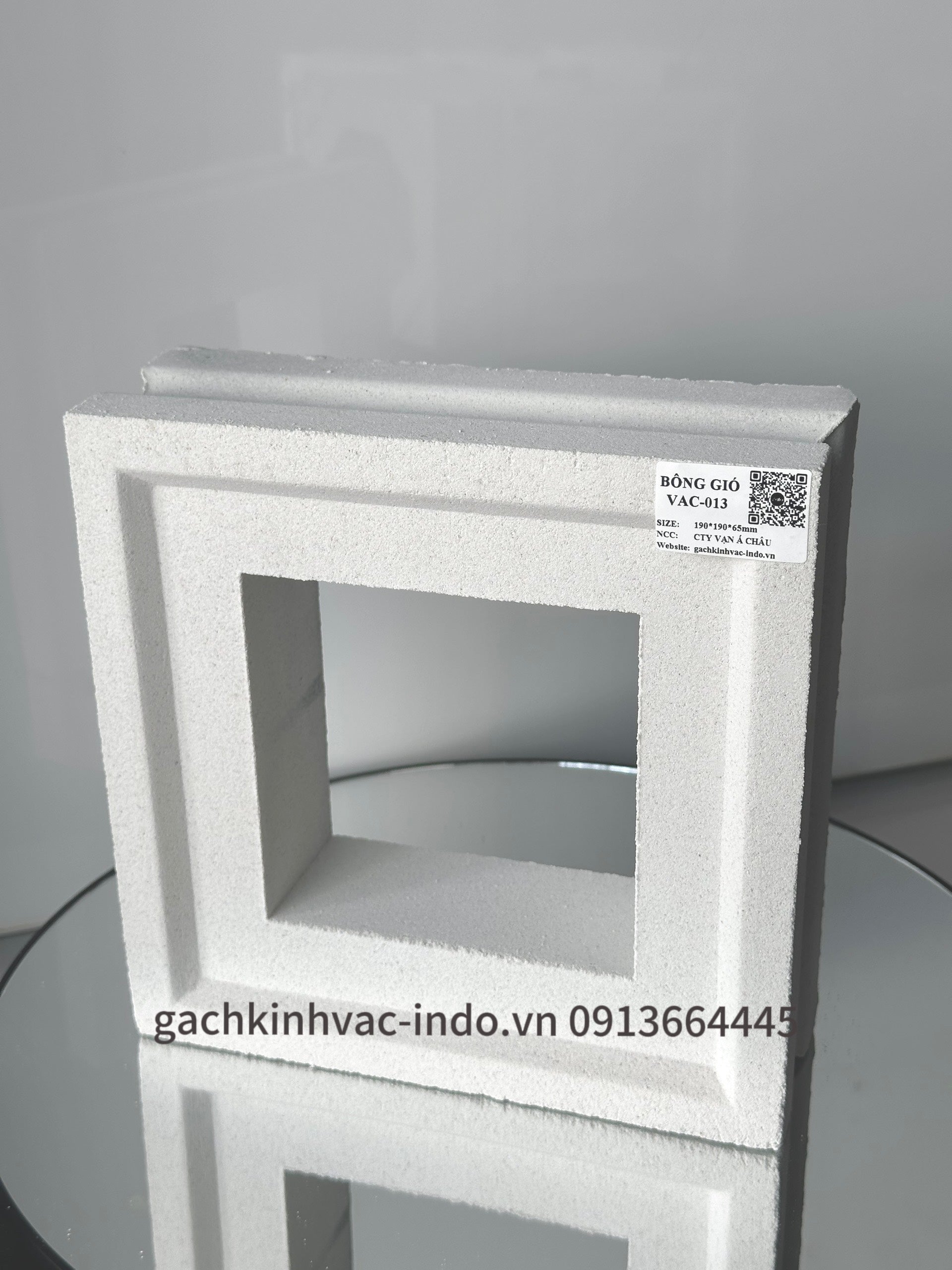 Gạch bông gió VAC-013