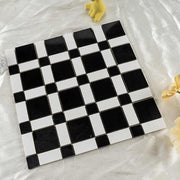 Tiện nghi giải trí sử dụng gạch ốp tường hình vuông tự dính màu đen và trắng, gạch ốp tường khảm chống thấm nước cho nhà bếp