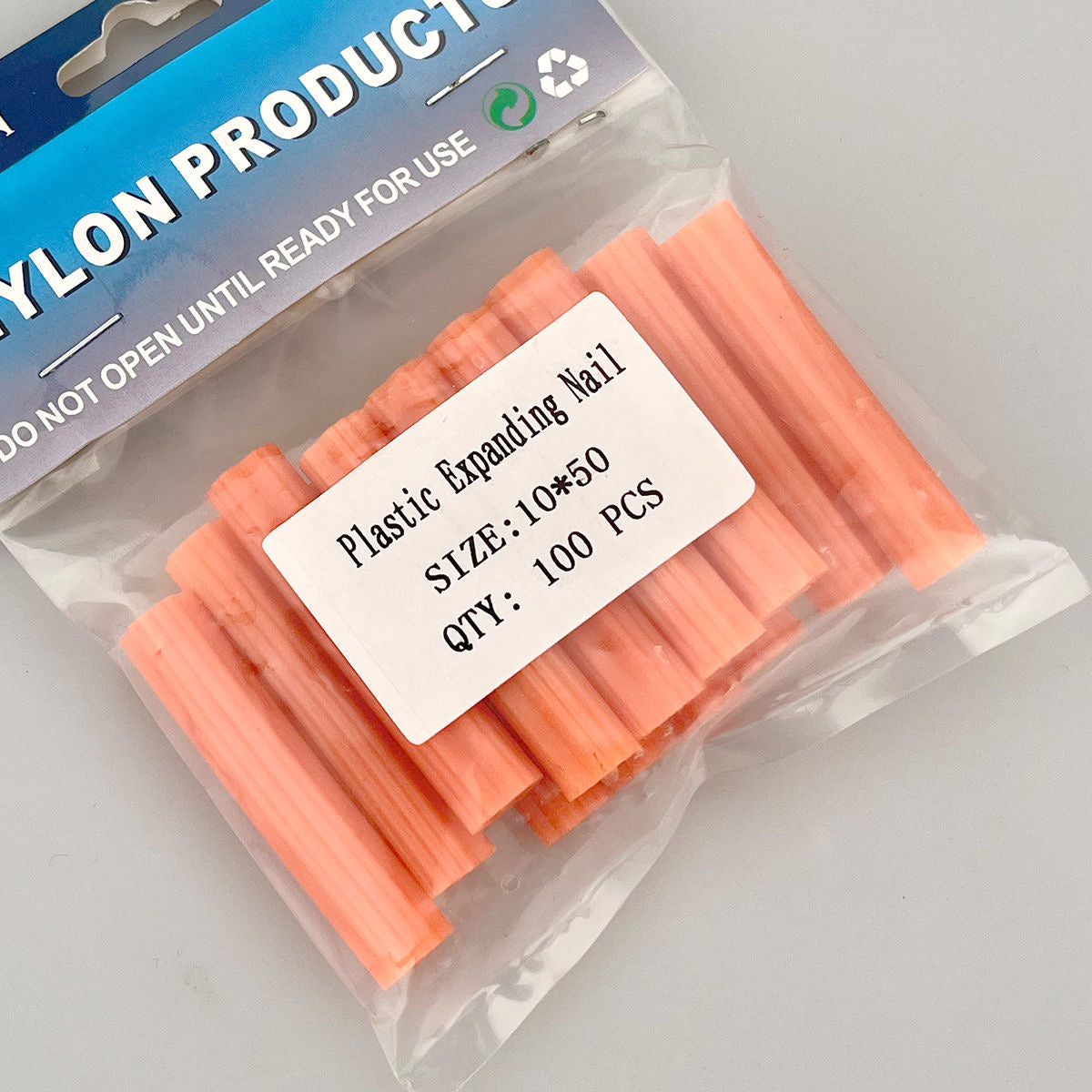 Bu lông nở nhựa cao cấp Full Size bằng nylon PP PE