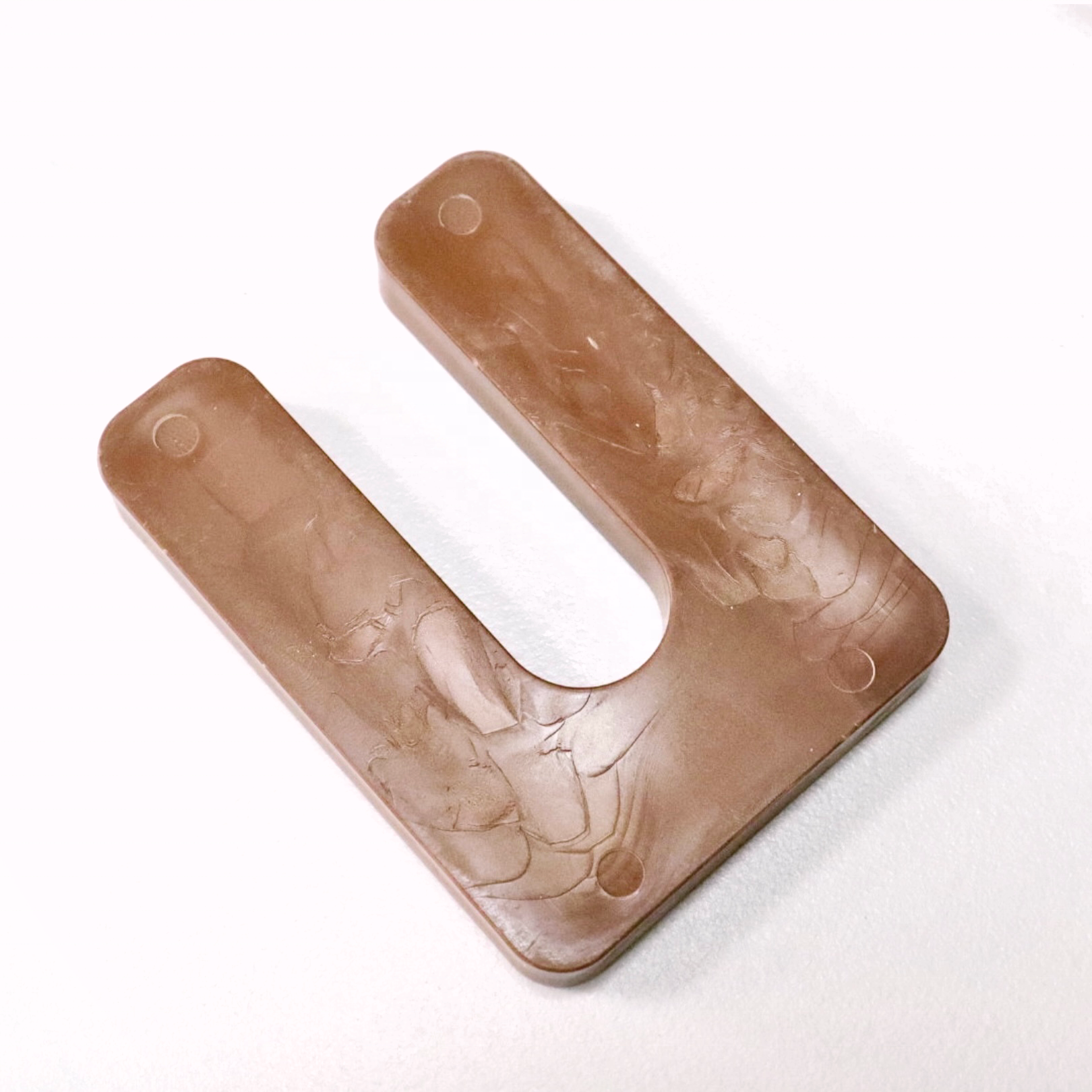 Miếng đệm nhựa hình móng ngựa cửa sổ