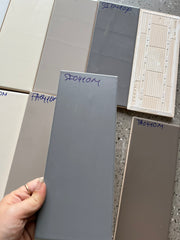 Gạch thẻ KT 100x250 xám mờ phẳng mã SI0410M