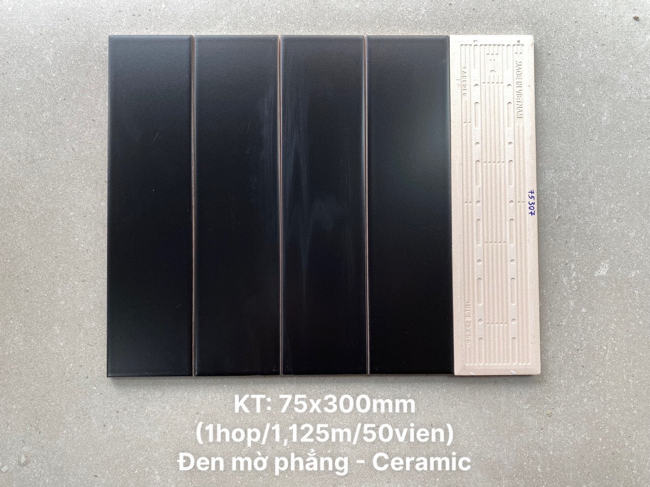 Gạch thẻ màu đen men mờ 75x300mm loại 1 mã STA75307M