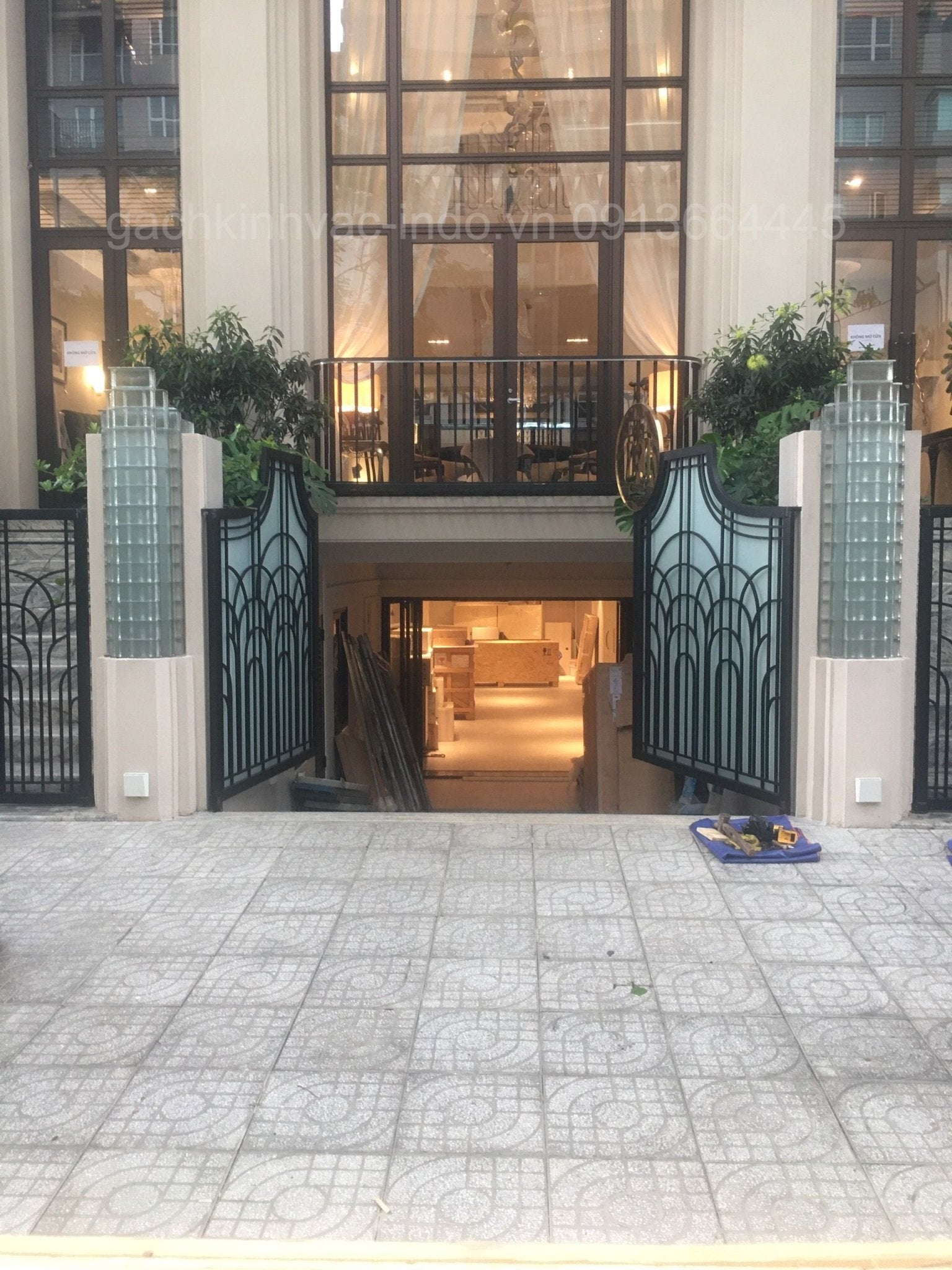 GẠCH KÍNH KHỐI ĐẶC SP5 - Daisan Store