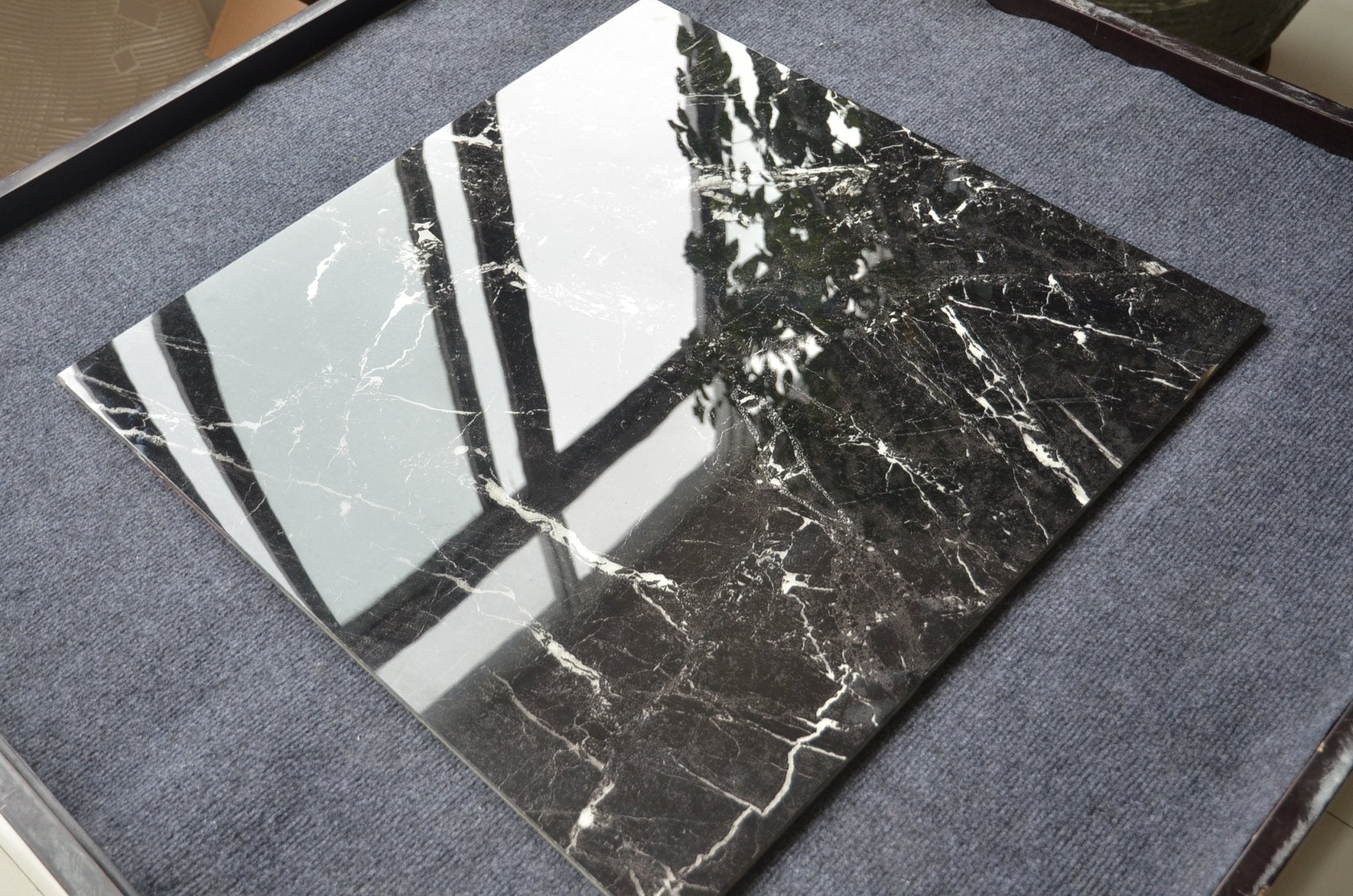 Gach Men Den Muoi Tieu Bong San Nha 60x60 Cm 24x24 Cao Cap - Daisan Store