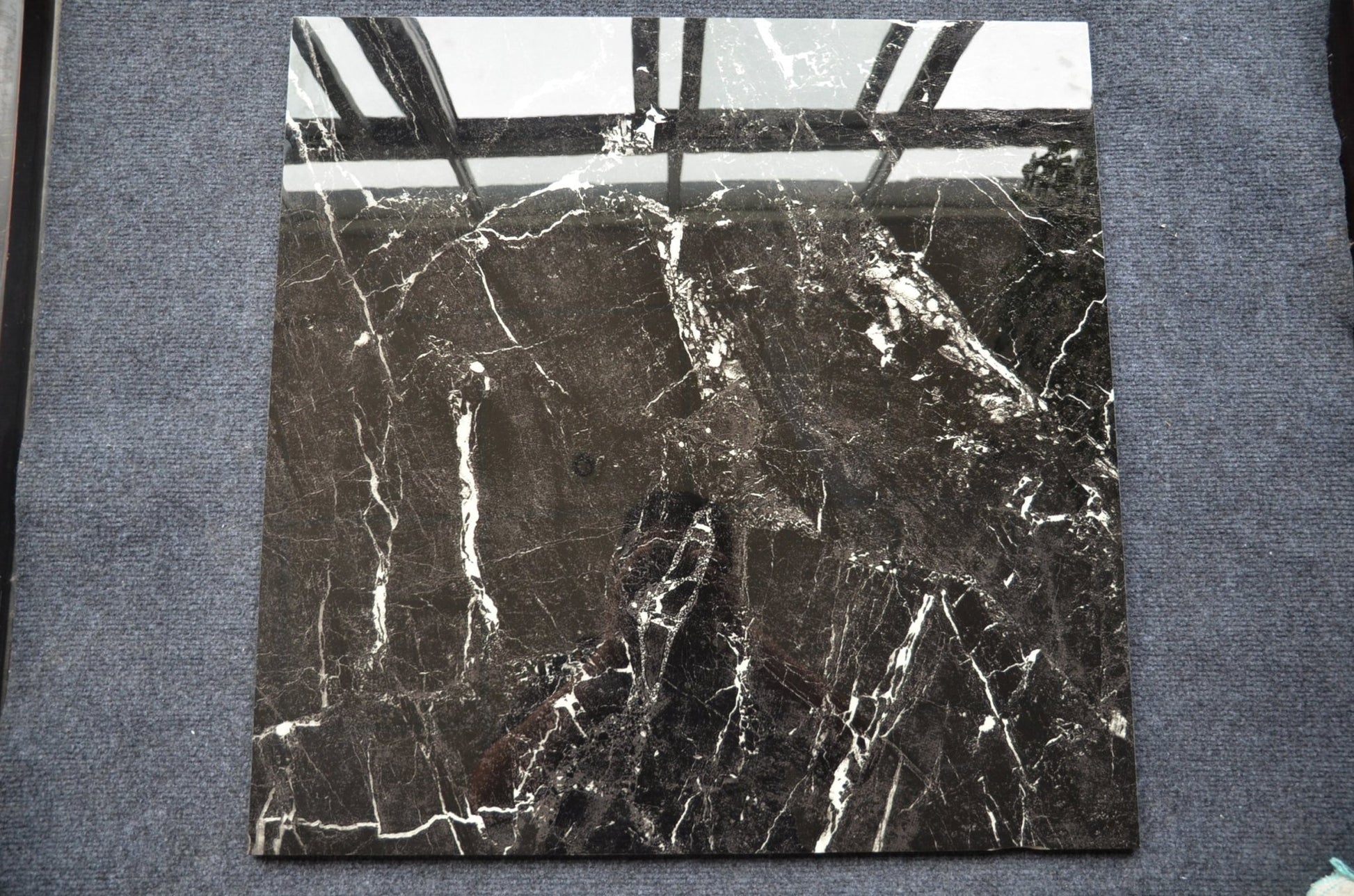 Gach Men Den Muoi Tieu Bong San Nha 60x60 Cm 24x24 Cao Cap - Daisan Store