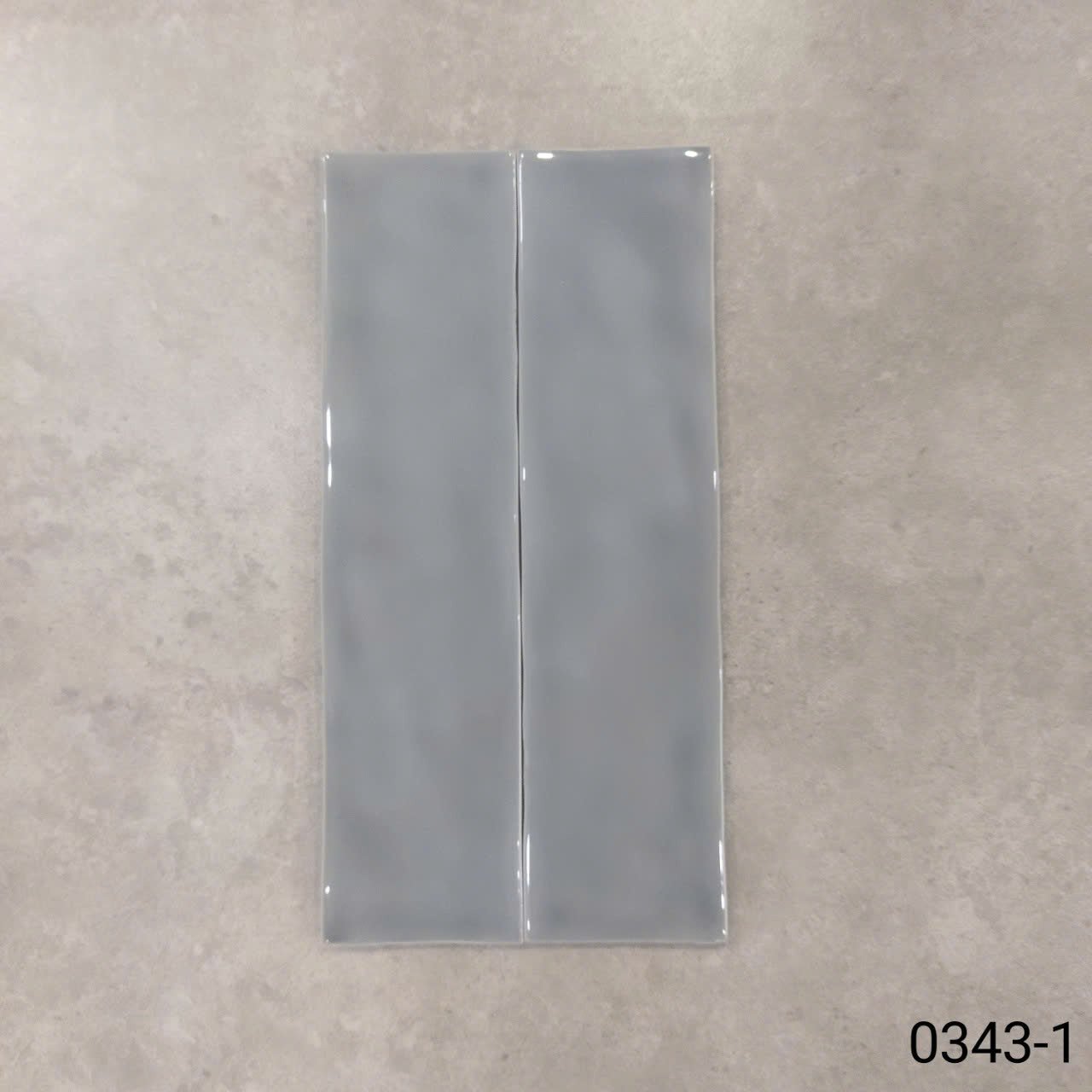 Gạch thẻ Việt Nam KT 75x300mm xám bóng lượn loại 1 mã 0343 - 1 - Daisan Store