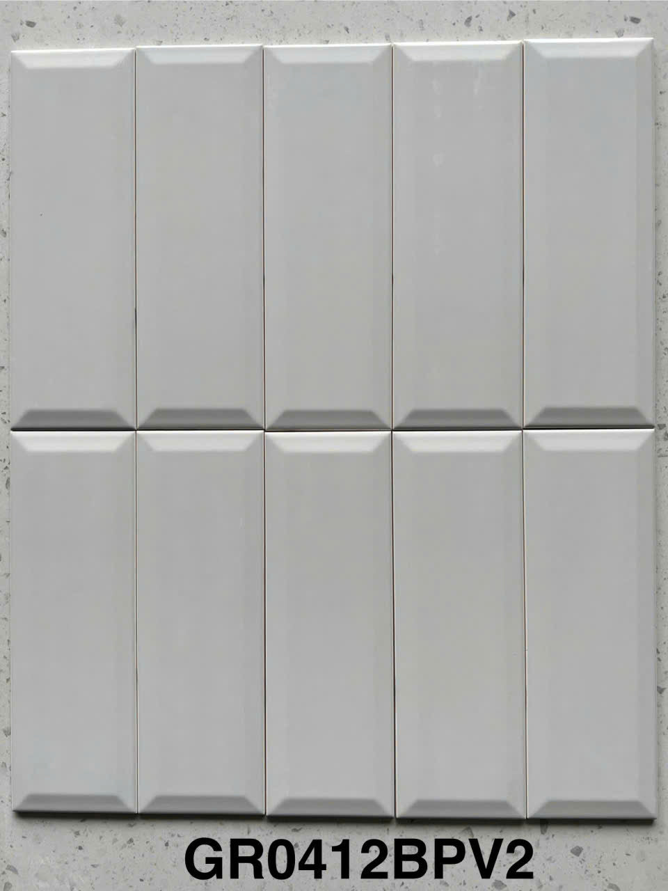 Gạch thẻ xám vát KT 100x300 GR0412BPV2 - Daisan Store