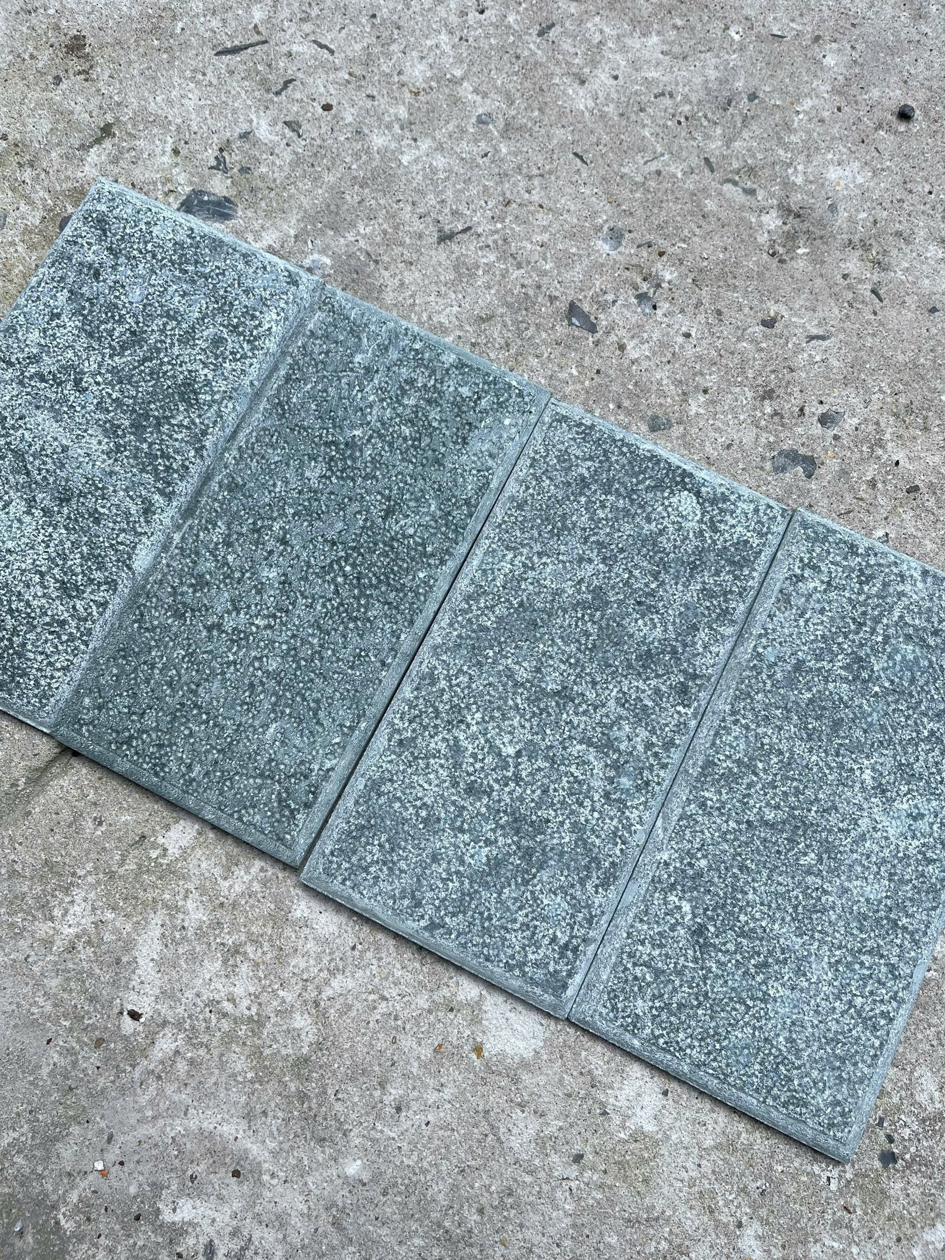 Đá băm xanh giả cổ 10x20