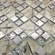 Gạch Mosaic Thủy Tinh Kính Pha Lê Ốp Tường Bếp