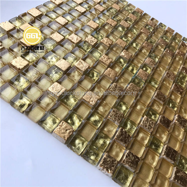 Gạch Mosaic Kính Pha Lê Bóng Màu Vàng Sang Trọng Nhẹ Trang Trí Tường