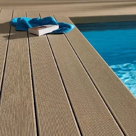 Khuyến mãi Sàn ngoài trời hồ bơi bột gỗ vân nổi 3D sâu