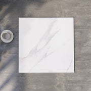 Gạch lát sàn gốm sứ chống trượt Cifre màu xi măng trung tính, bề mặt mờ, 30x30cm, phong cách mộc mạc, dùng cho cửa hàng và ngoài trời.