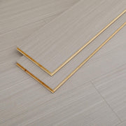 Sàn Gỗ Kỹ Thuật Tần Bì Ba Lớp Mới Hèm Khóa Dùng Cho Sưởi Sàn Chống Mài Mòn Kem Bắc Âu