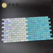 Gạch Mosaic Thủy Tinh Óng Ánh Phong Cách Subway Độc Đáo Pha Trộn Xanh Lá Trắng Dùng Cho Tường Điểm Nhấn Hồ Bơi Spa và Thiết Kế Nội Thất Đương Đại
