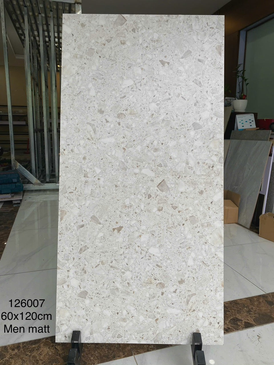 Gạch Terrazzo sứ bóng chống trượt 600x1200 cho sàn phòng khách, phòng ăn, trung tâm thương mại, ban công