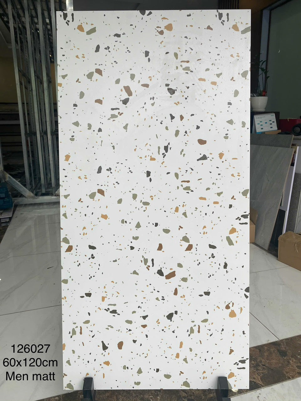 Gạch Terrazzo sứ bóng chống trượt 600x1200 cho sàn phòng khách, phòng ăn, trung tâm thương mại, ban công