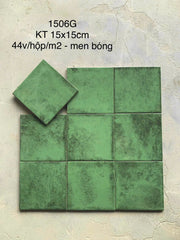 Gạch thẻ xanh lá men bóng KT 150x150mm