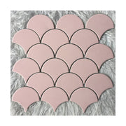 Gạch mosaic gốm hình vảy cá trang trí 300x300mm màu hồng nhạt