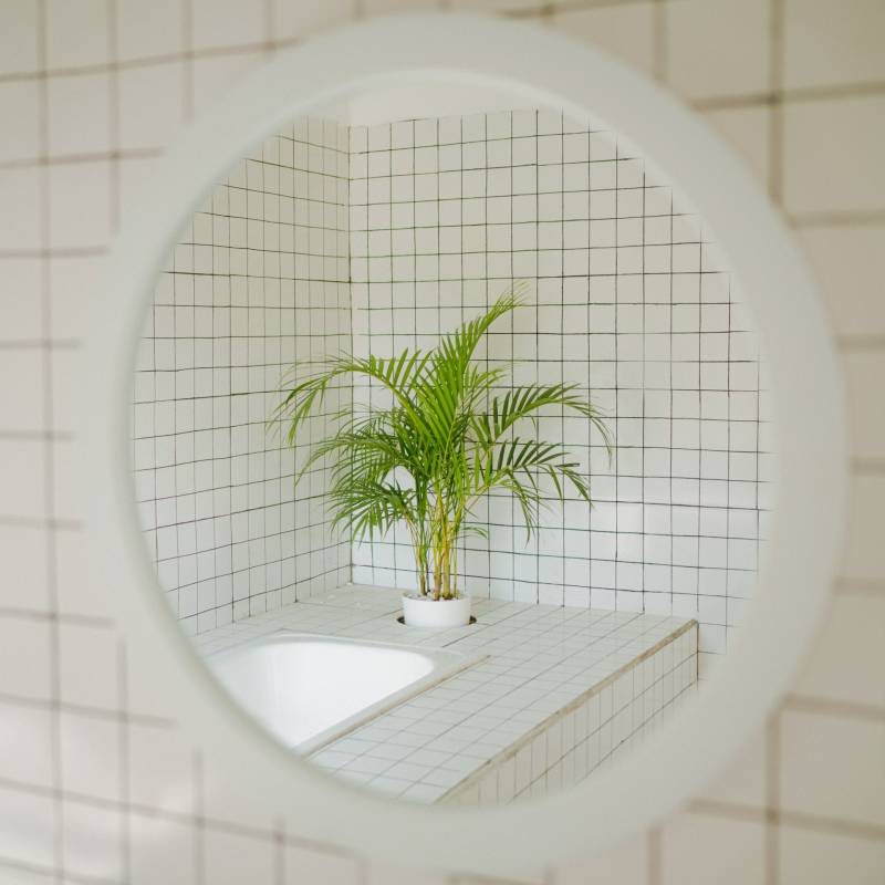 Gạch thẻ KT 100x100mm trắng mờ phẳng M1100Y