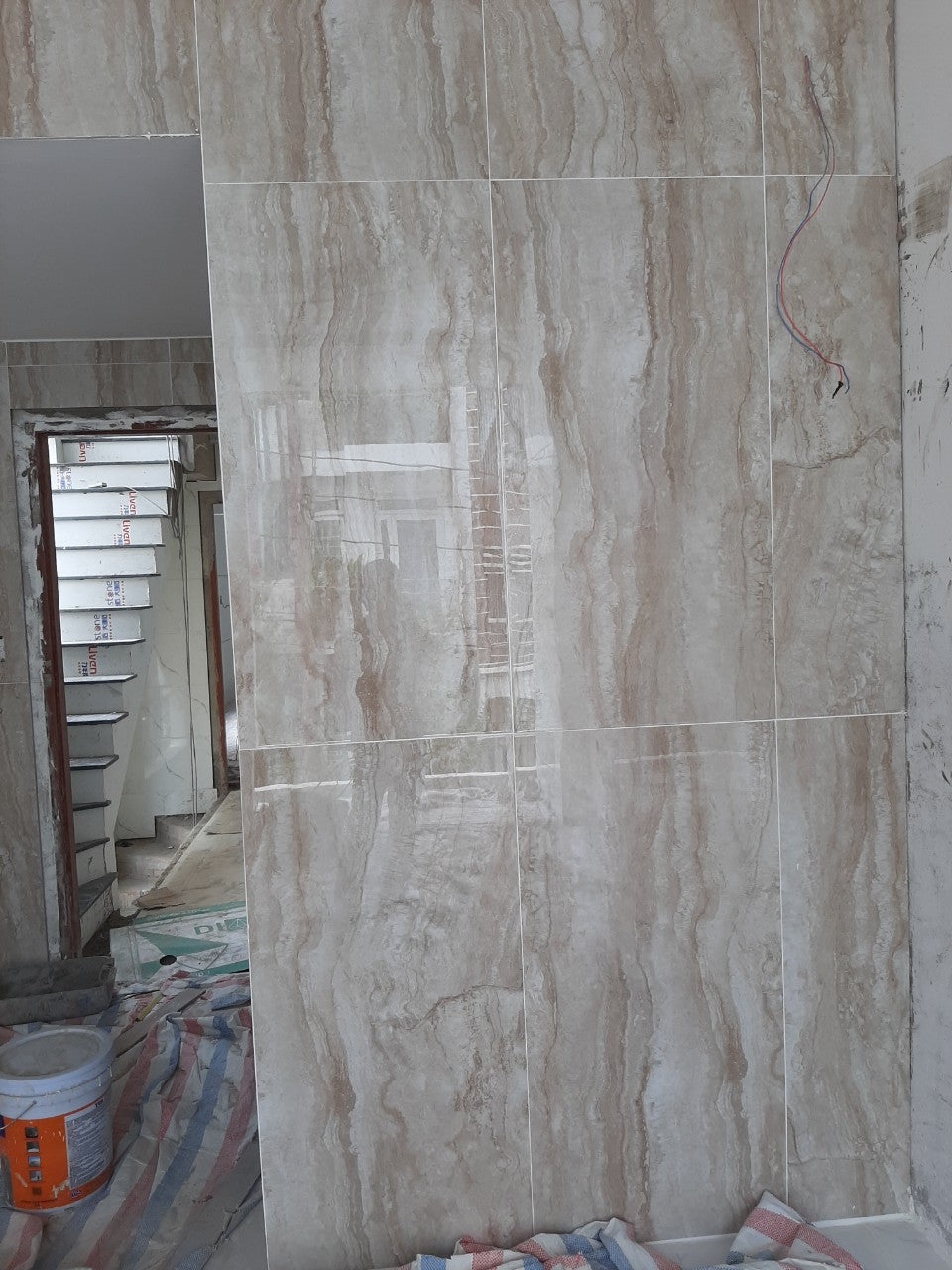 Gạch ốp lát Apodio 61182022