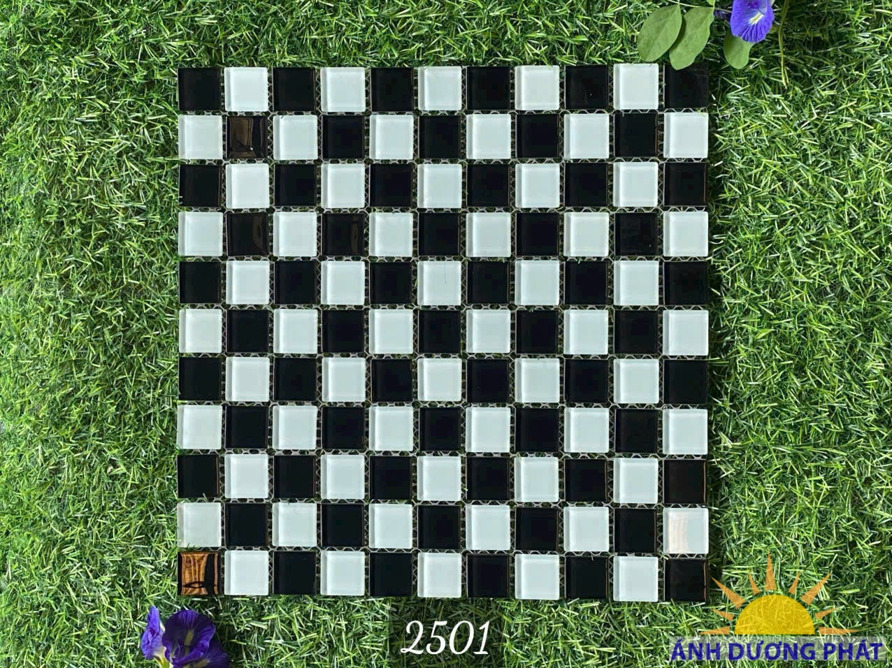 Gạch mosaic thủy tinh 2501