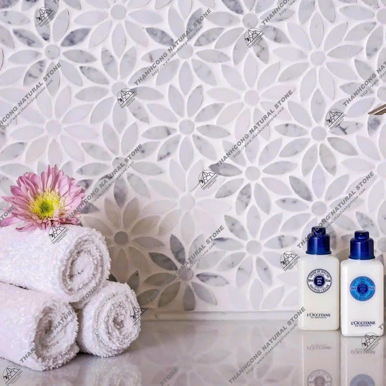 Modern White 8-10mm Flower Pattern Mosaic Wall Tiles Decorative Rectangular Tiles for Kitchen Living Room Bedroom Hotel Villa