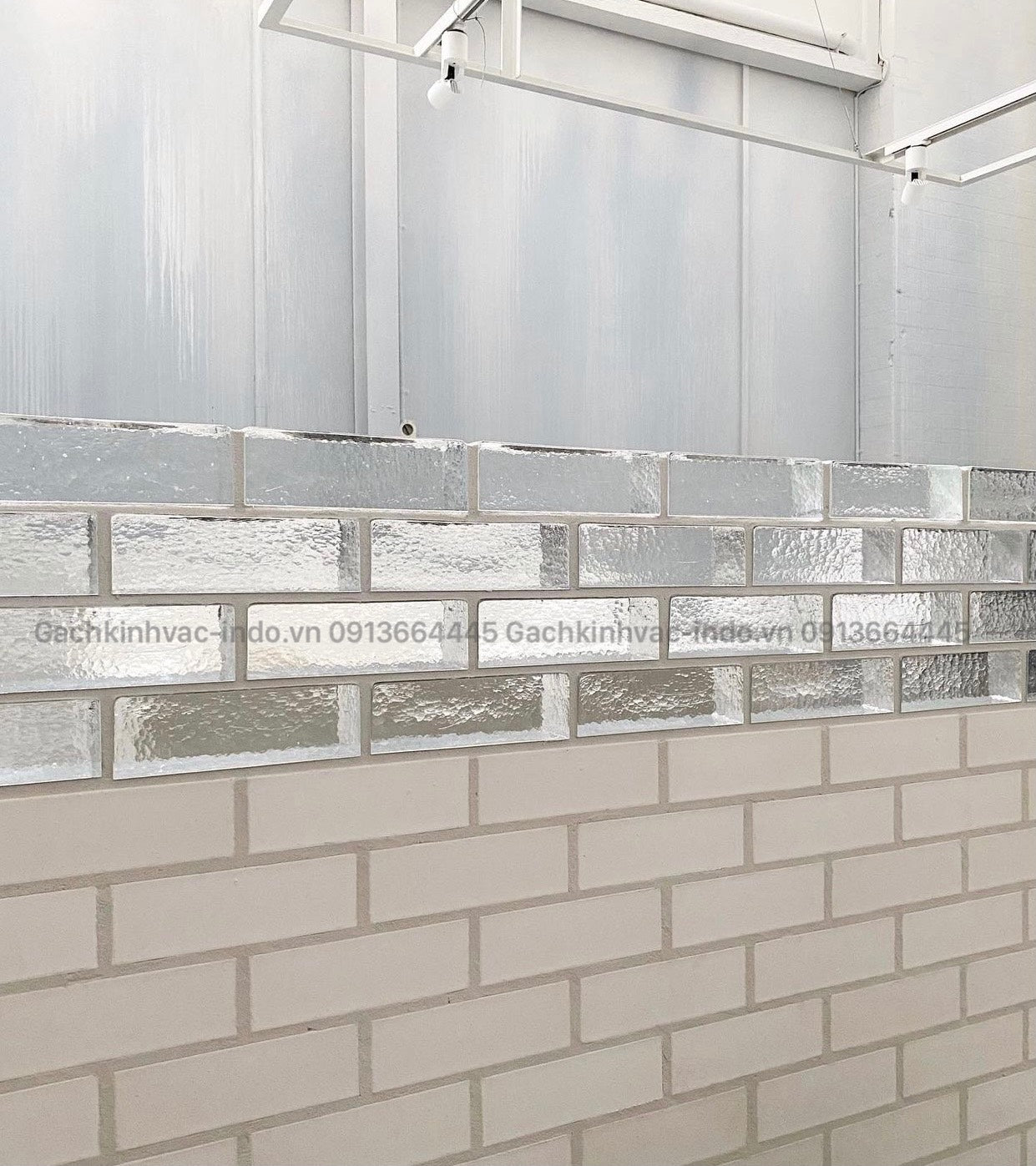 GẠCH KÍNH KHỐI ĐẶC SP5