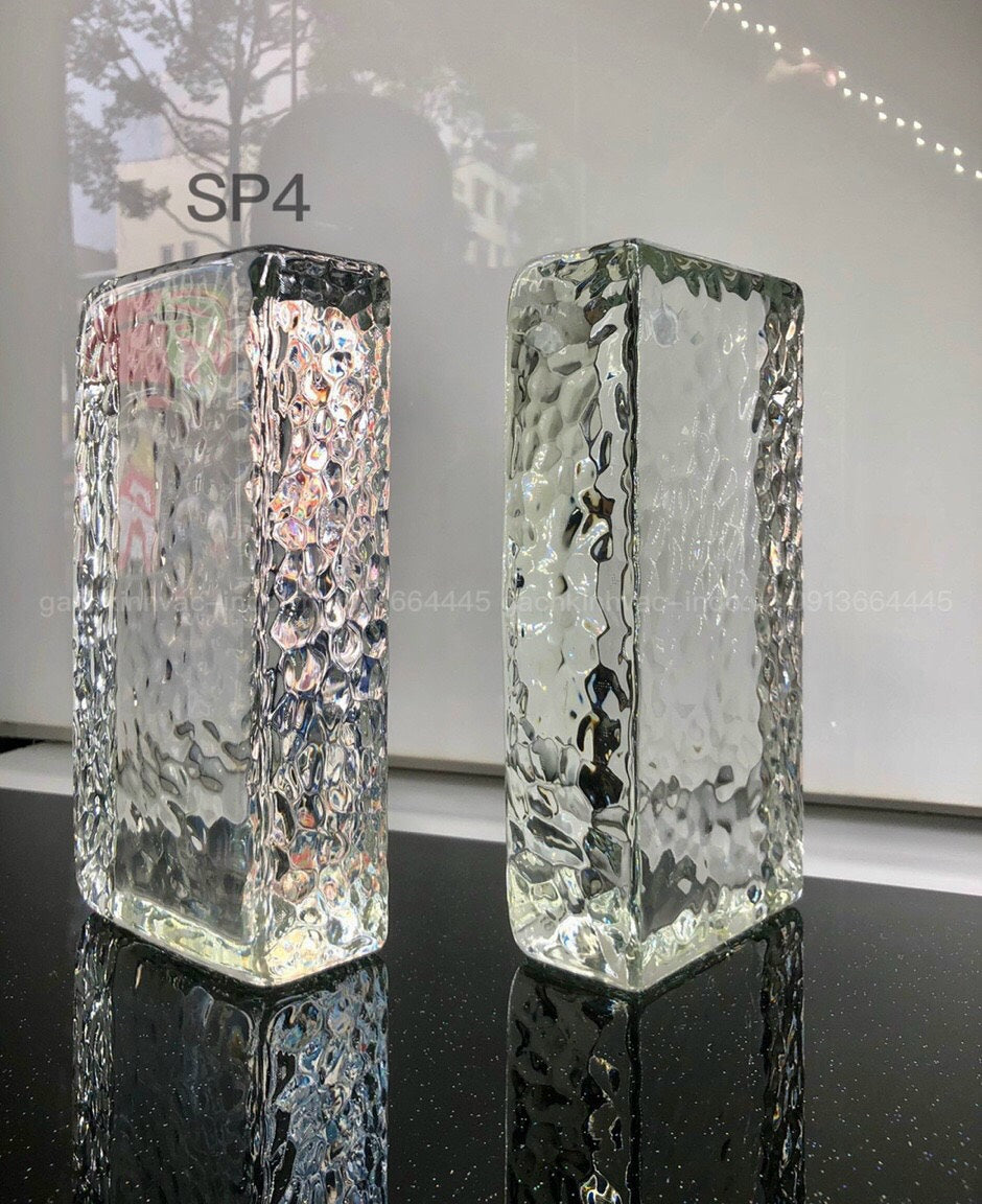 GẠCH KÍNH KHỐI ĐẶC SP4