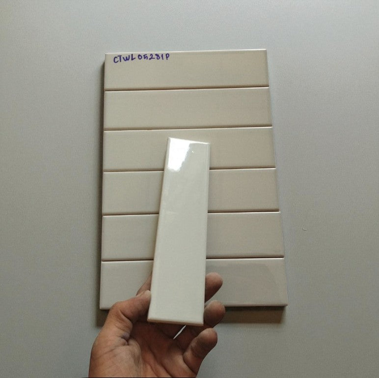 Gạch thẻ xám bóng phẳng 50x200mm [CTWL05281P](50202) – Daisan Store