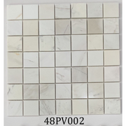 Đá Mosaic vàng chip vuông bóng 48PV002