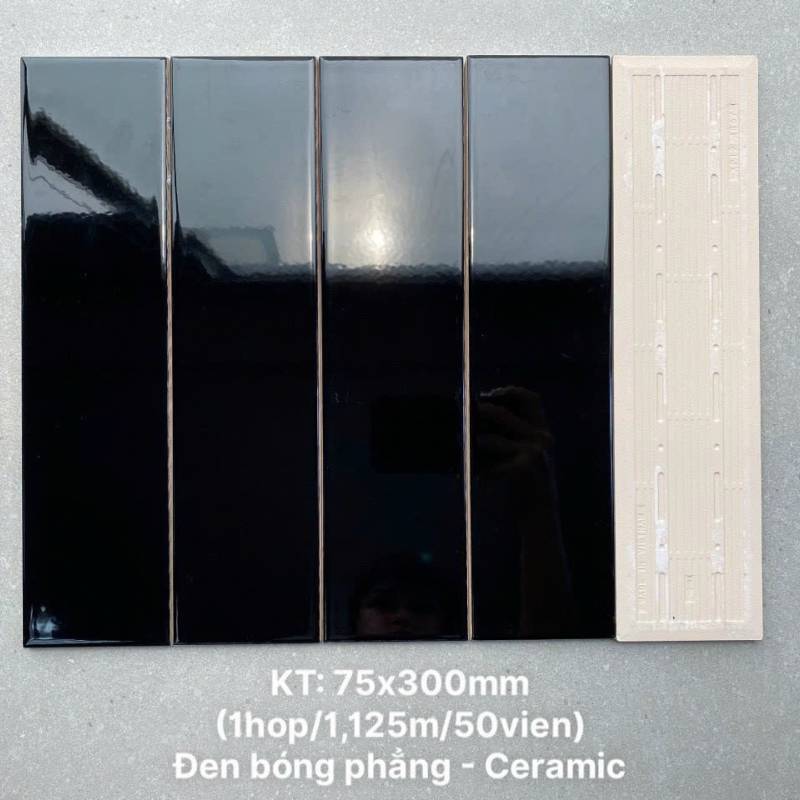 Gạch thẻ cao cấp đen bóng phẳng KT 75x300mm PSTA75307