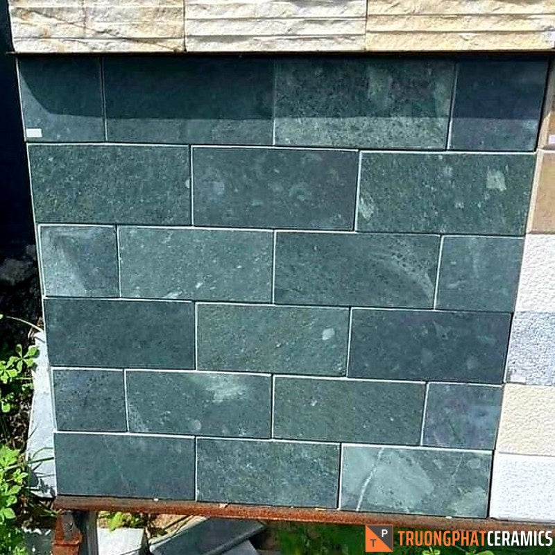 Đá ốp tường xanh rêu mài vát 10×20