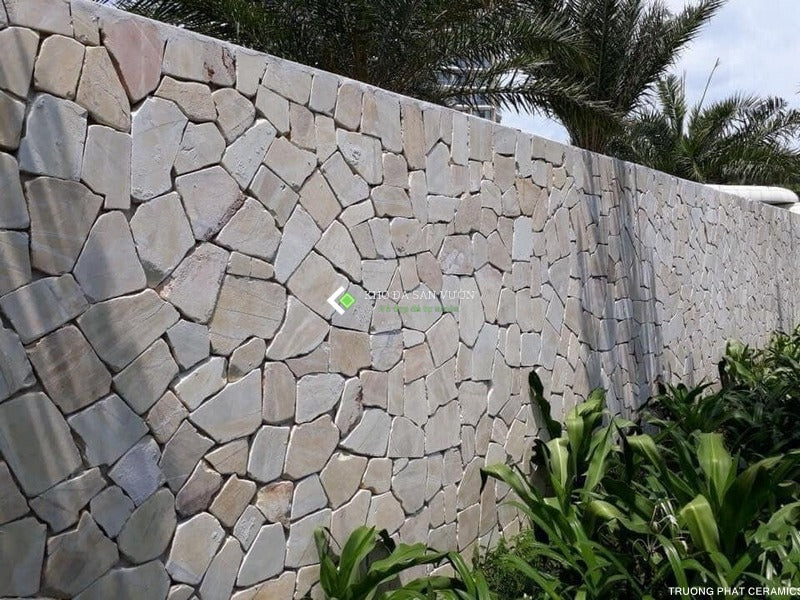 Đá rối vàng ốp tường
