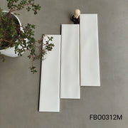 Gạch thẻ Việt Nam, Trắng kem bóng lượn, KT 75x300 mm, FB00312M_SA, Loại 1 (1 hộp/ 50 viên/ 1.125m2)