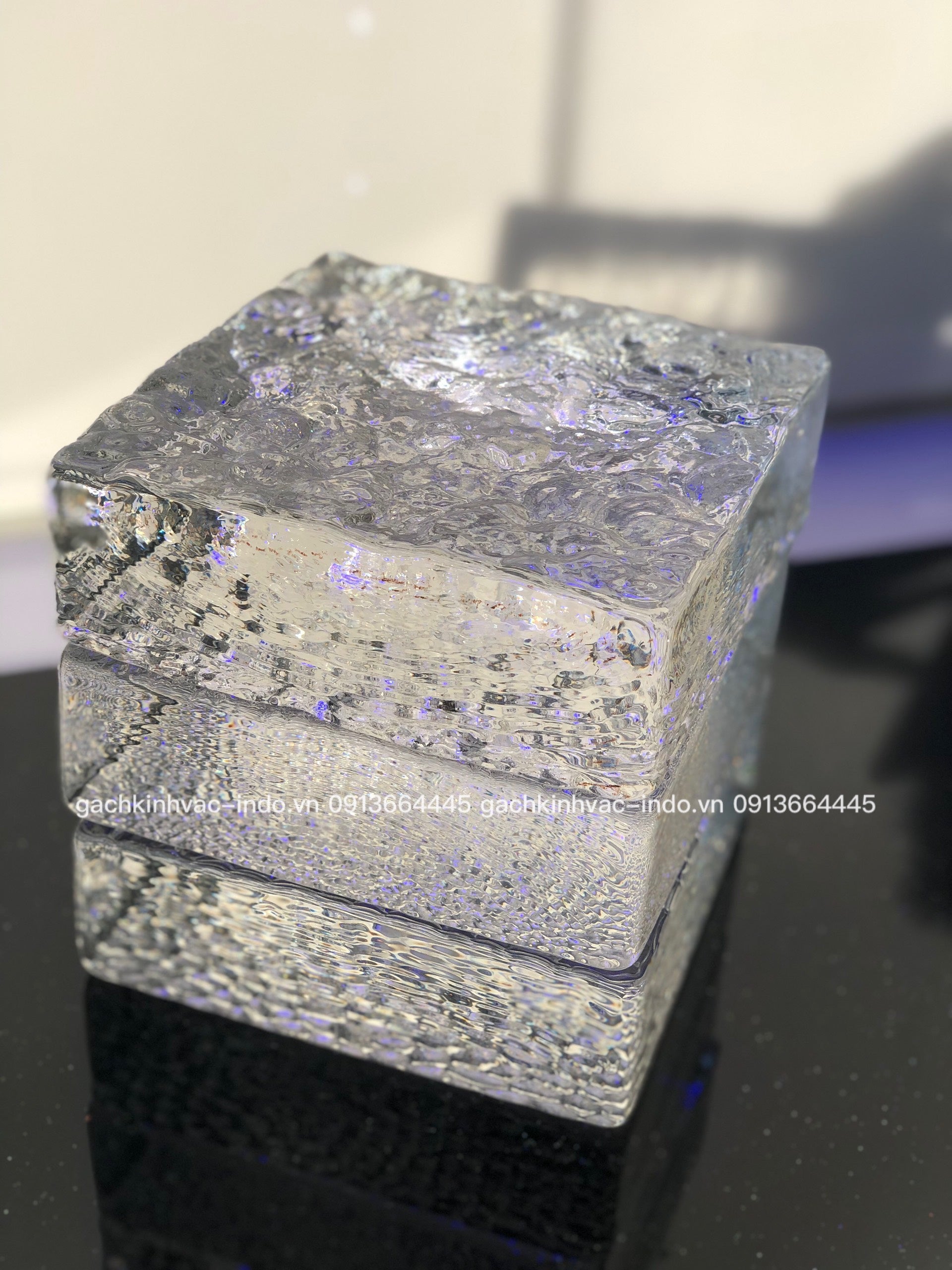 Gạch kính khối đặc VAC