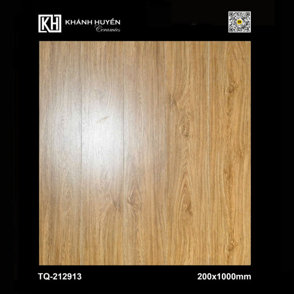 Gạch vân gỗ màu nâu, kích thước 200x1000mm, bề mặt nhẵn với họa tiết vân gỗ tự nhiên.