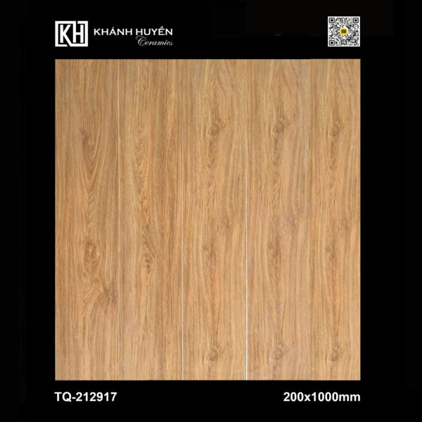 Ván gỗ màu nâu sáng với vân tự nhiên, kích thước 200x1000mm.