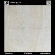 Gạch lát sàn màu be bóng, hoa văn vân đá nhẹ nhàng, kích thước 800x800mm.