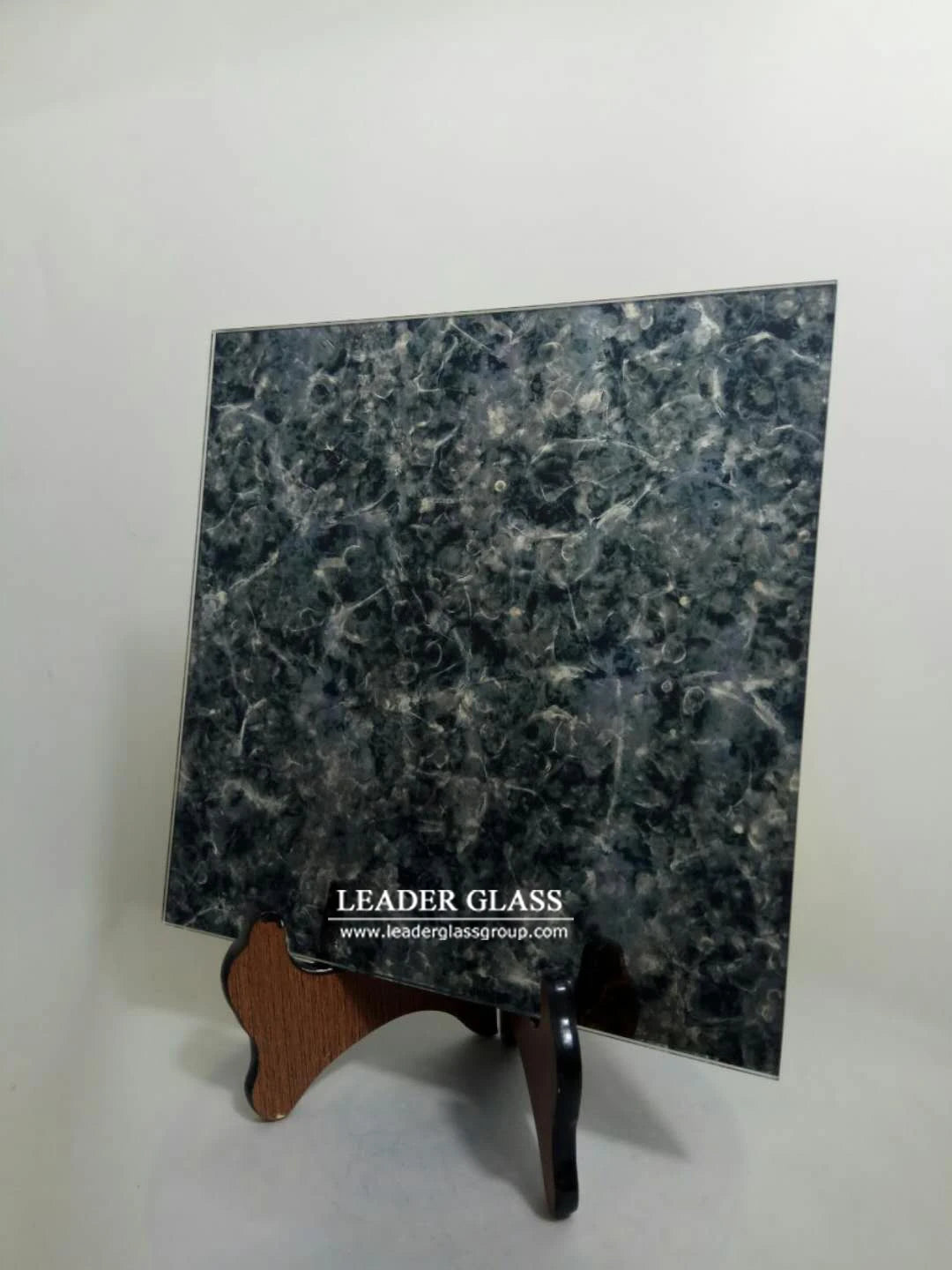 Gạch Gương Cổ Điển Cao Cấp Trang Trí Bếp Nghệ Thuật