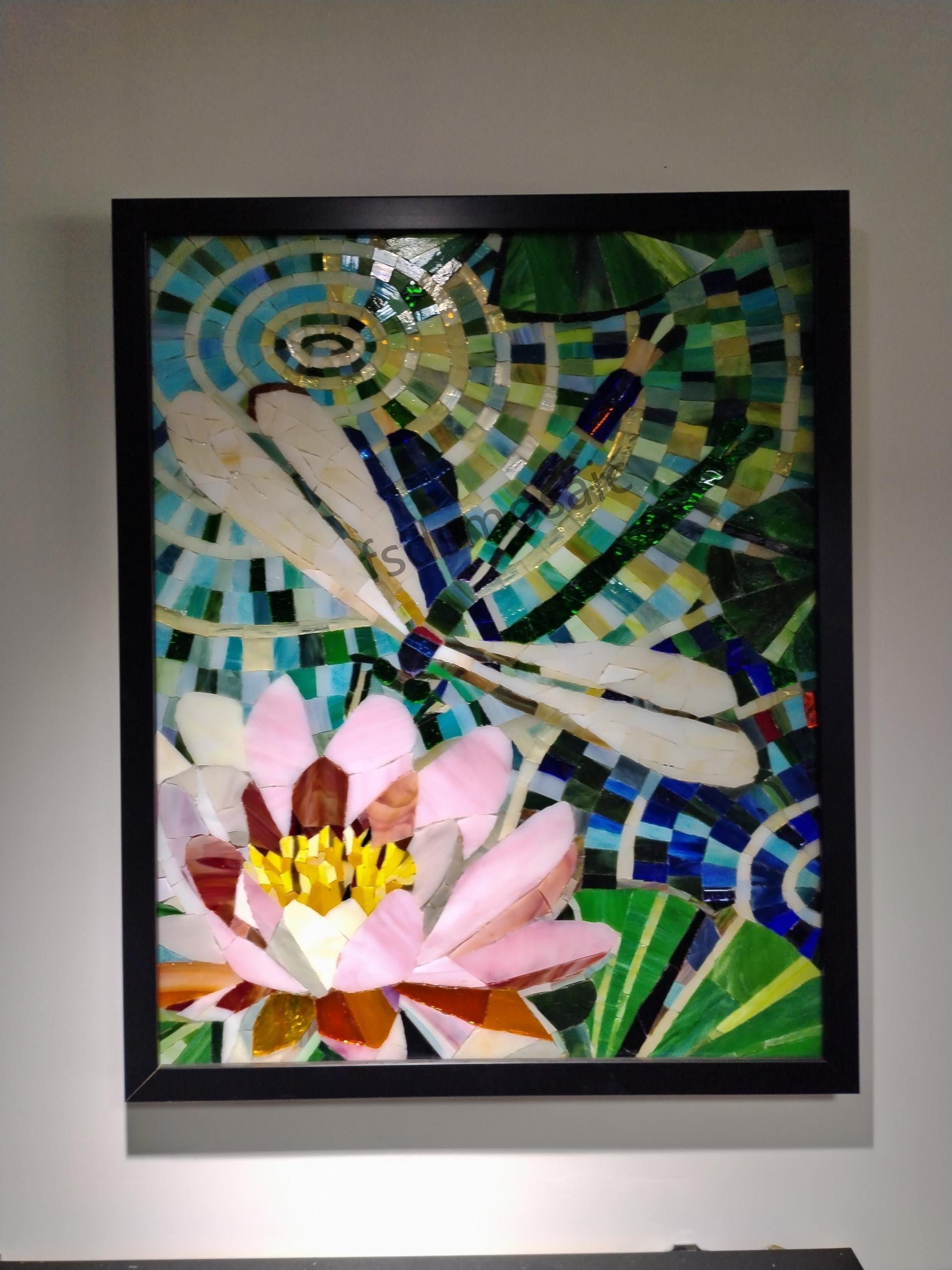 Tranh gốm mảnh ghép quả lựu hiện đại