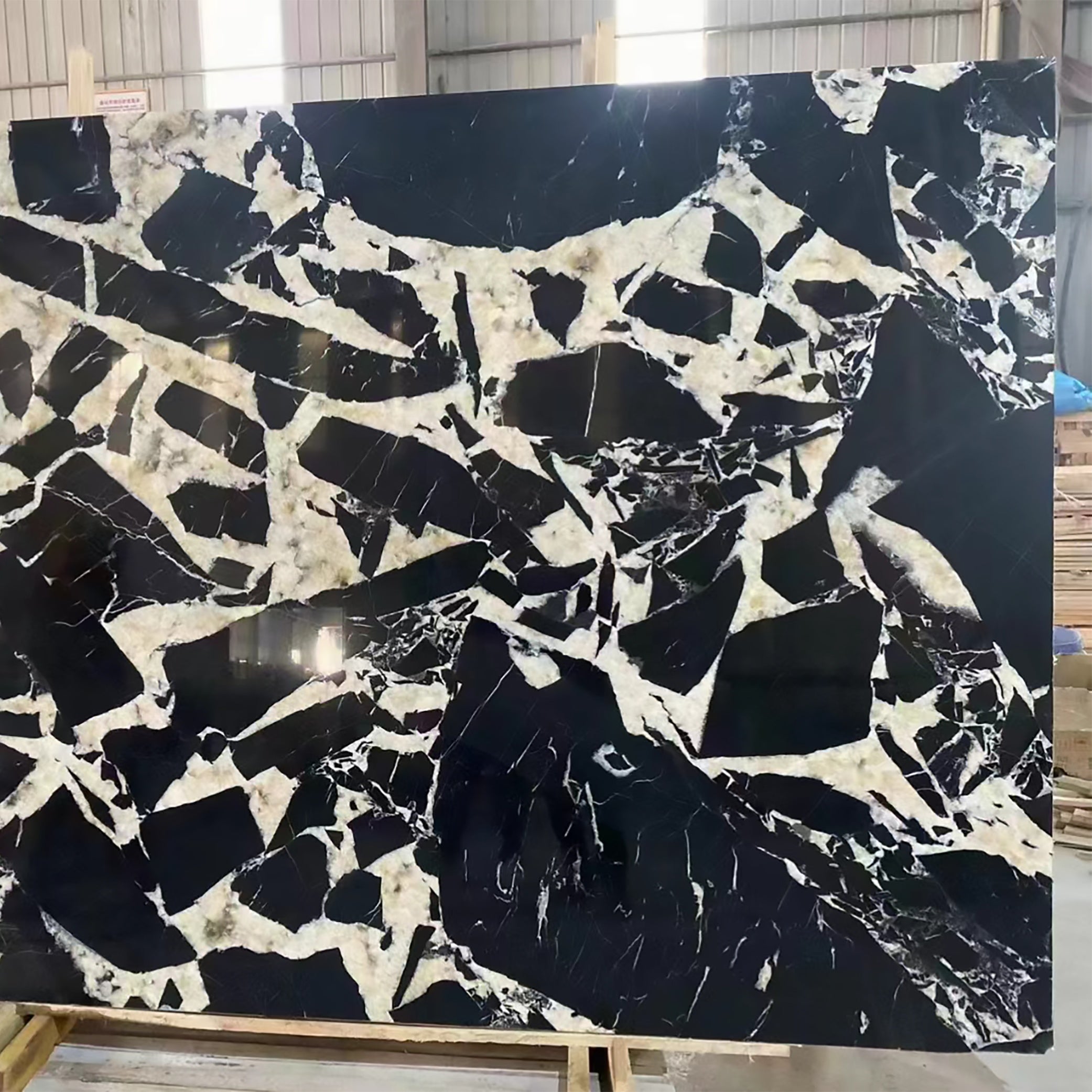 Mặt bàn bếp đá cẩm thạch tự nhiên Calacatta tùy chỉnh, đáng tiền, kèm nội thất