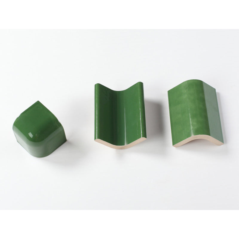 Chỉ lưng gạch men bếp màu xanh lá đậm