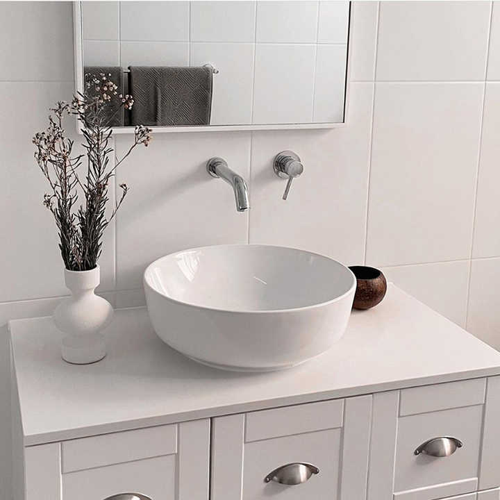 Tủ Gương Phòng Tắm Hiện Đại Với Bồn Rửa Đá Thiêu Kết – Daisan Store