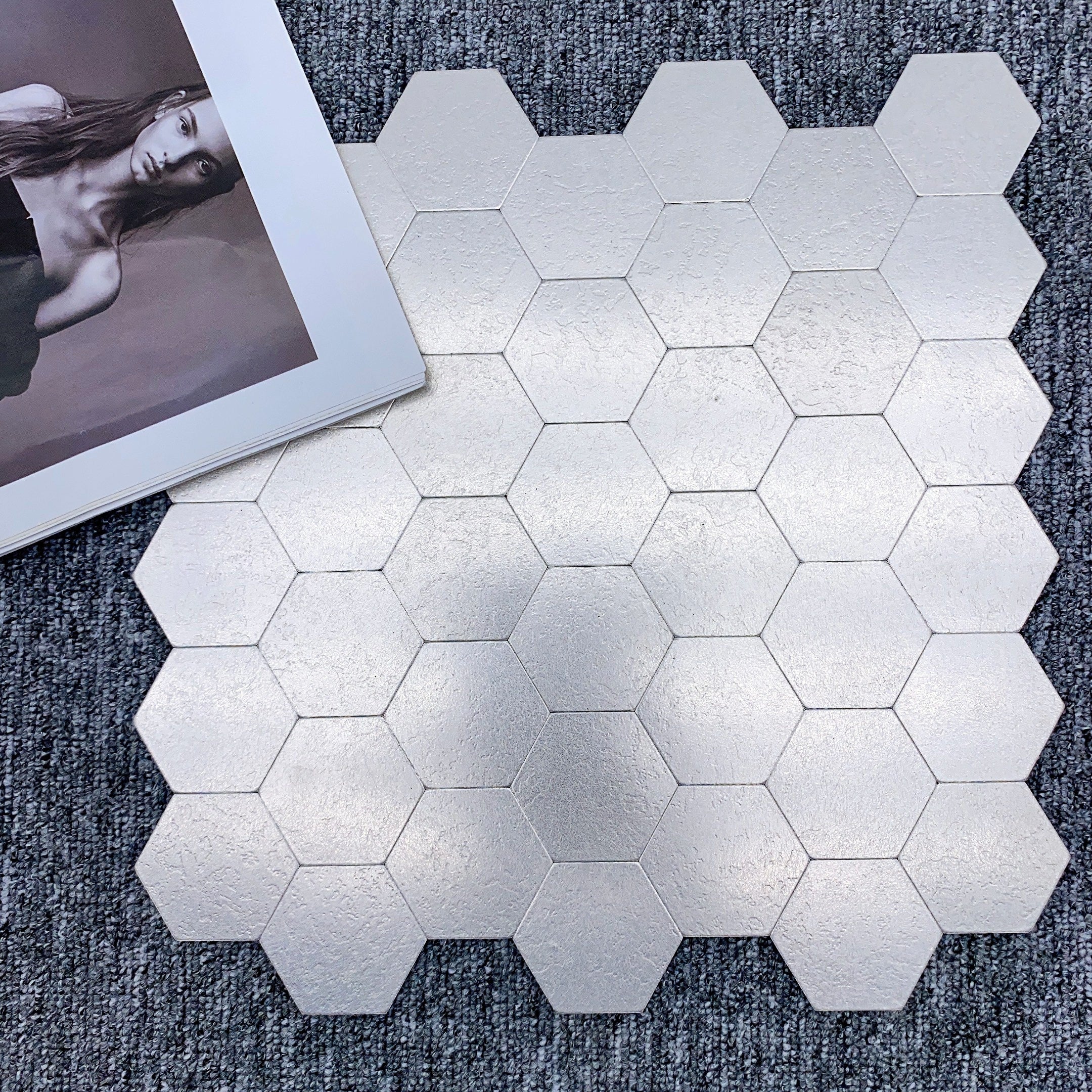 Nhà sản xuất chuyên nghiệp Nhà cung cấp vàng Gạch mosaic ốp vòi sen