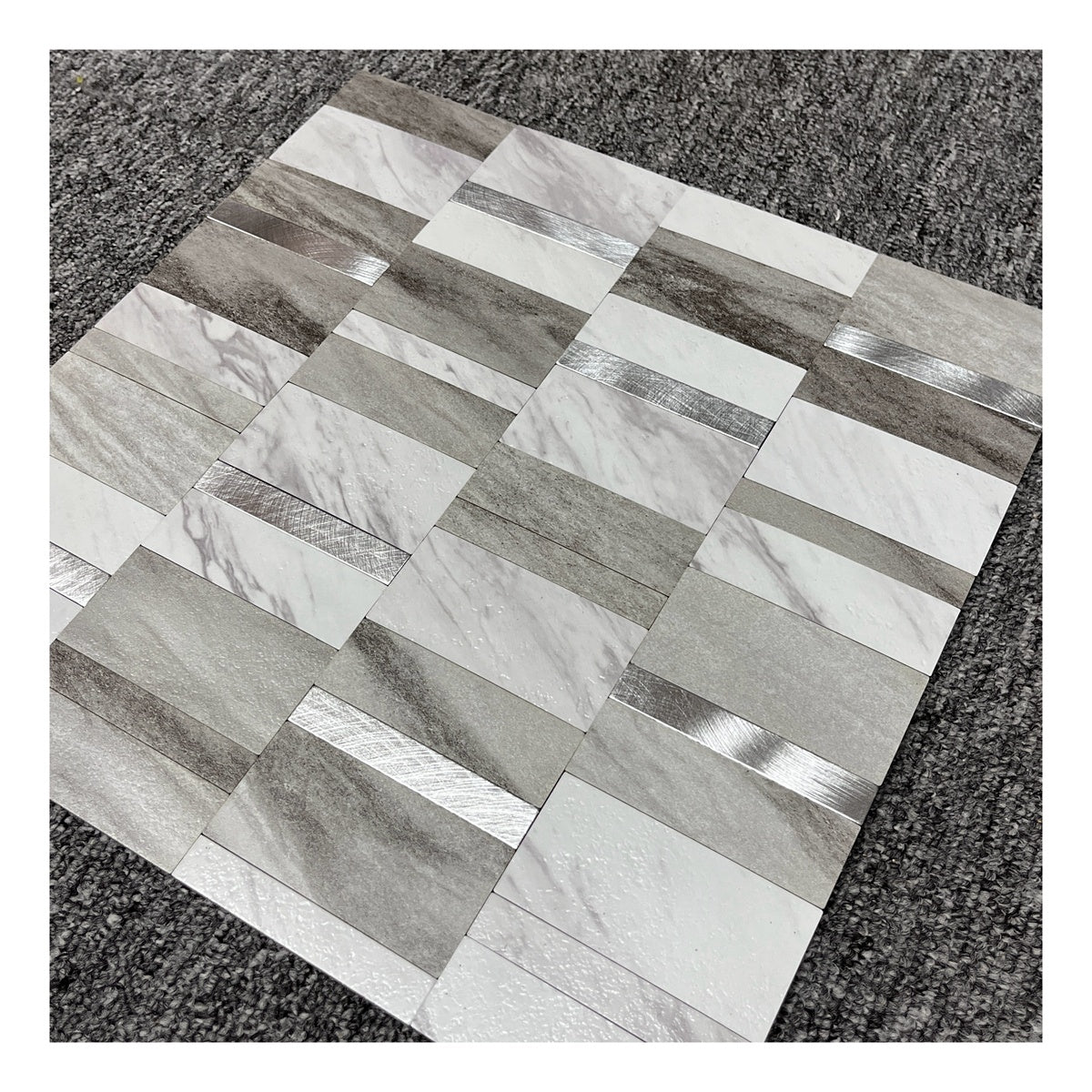 Tấm mosaic PVC bóc dán ốp tường bếp cho khu vực bếp