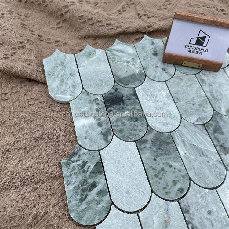 Nhà Sản Xuất Trung Quốc Dougbuild Gạch Mosaic Đá Cẩm Thạch Tự Nhiên Xanh Lá Họa Tiết Vảy Cá Cắt Tia Nước Trang Trí Nội Thất Không Gian Sang Trọng